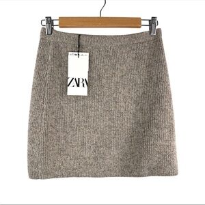 Zara Women's Tan Ribbed Mini Skirt